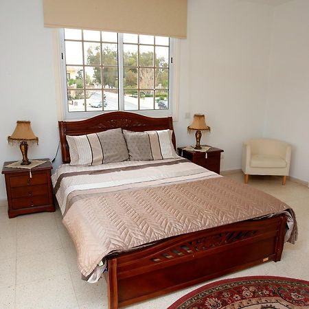The White House Villa Larnaca Exterior photo