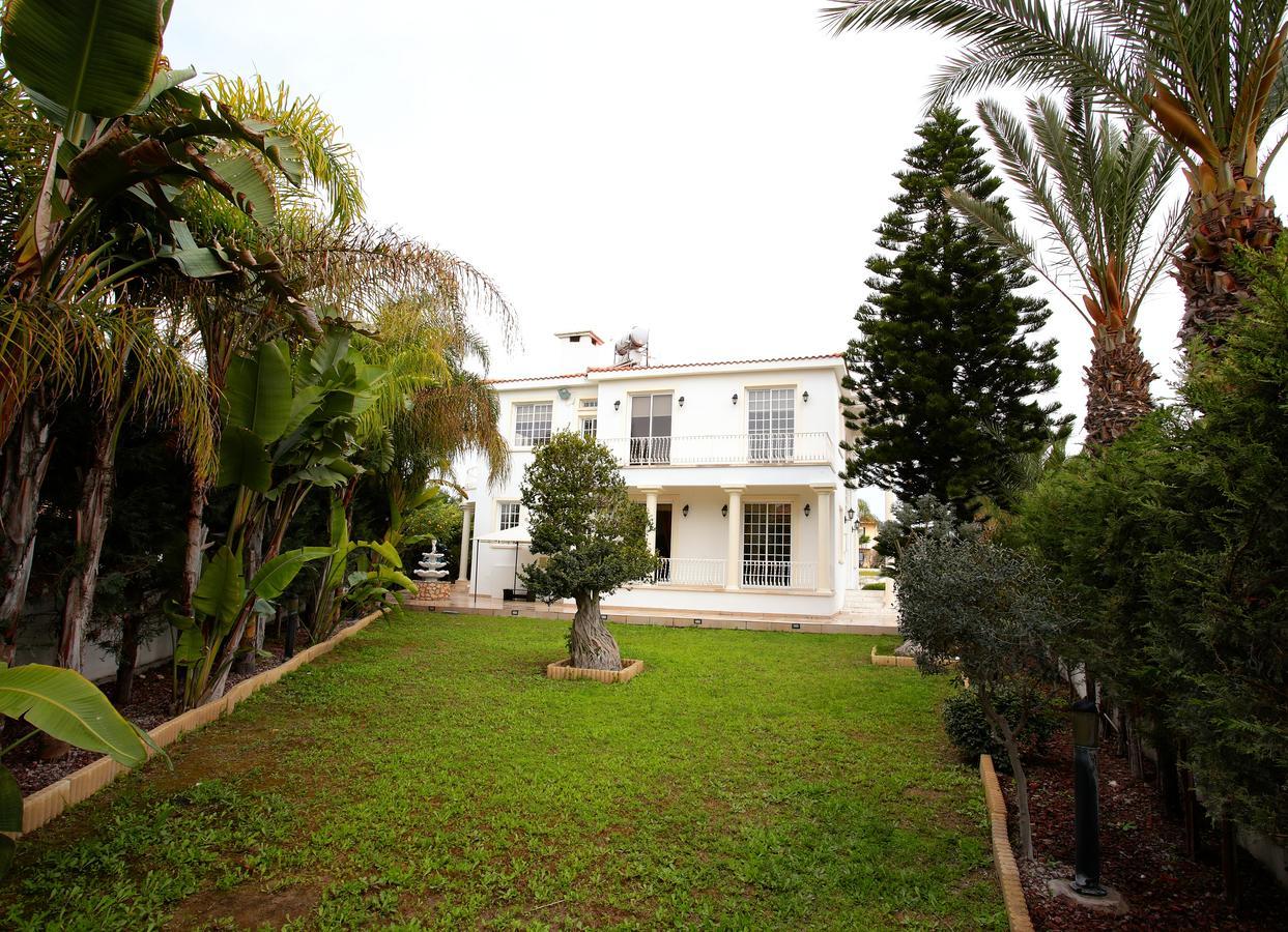 The White House Villa Larnaca Exterior photo