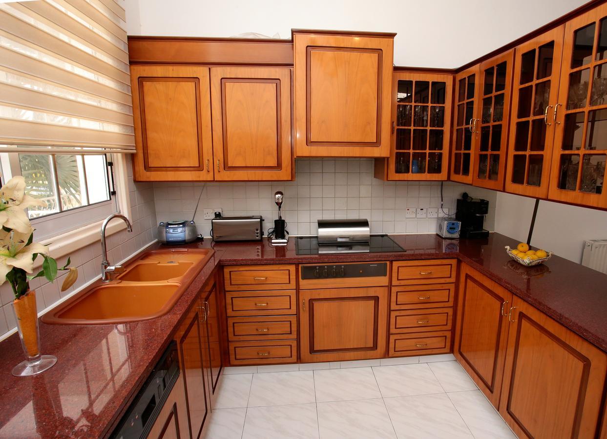 The White House Villa Larnaca Exterior photo